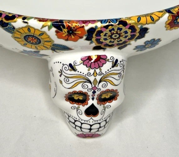 Tigela Williams Sonoma Dia dos Mortos Sugar Skull pés 12 em Halloween - Imagem 2 de 4