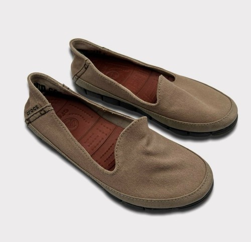 Zapato Crocs Mujer Elástico Tu Suela Skimmer Talla 6 Marrón Cargador - Imagen 2 de 8
