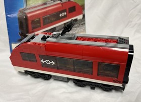 Lego City Passenger Train 7938 - Single Car only from Manual #4