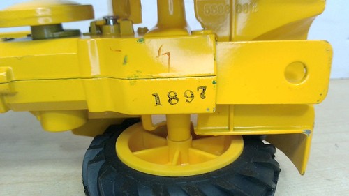Vintage 1997 ERTL 1936 John Deere Model BI Tractor 1:16 Made in USA - Picture 9 of 13