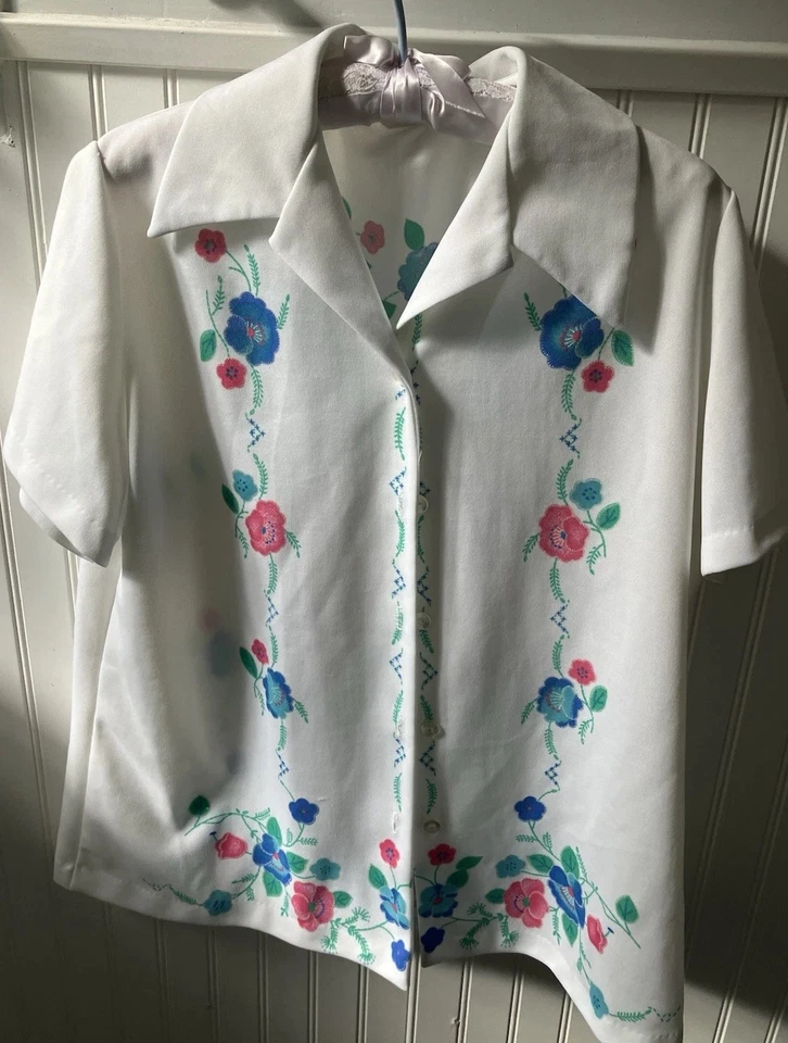 Lote de 5 piezas de poliéster años 70 en blusas y pañuelo vintage de trigo talla mediana Foto 3 de 4