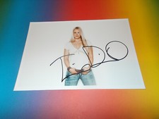 Tina Dico singer signed autograph autograph on photo in person