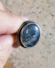 CUSTOM STERLING SILVER MEN'S RING WITH CARVED STONE SKULL/ALIEN