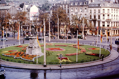1950s Street  Traffic Circle Liege Belgium Red Border Kodachrome Slide Ref X-E