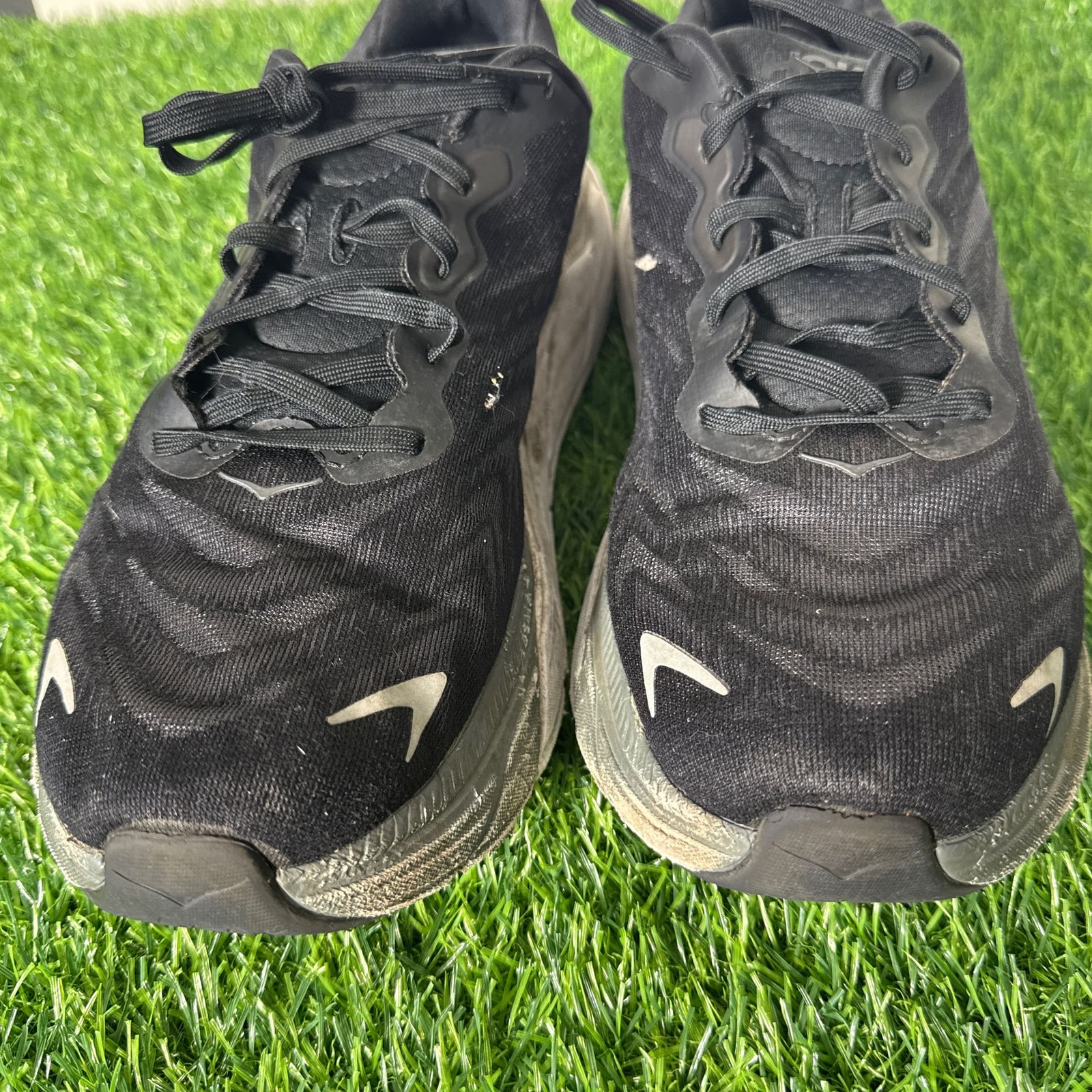 HOKA Arahi 6 Black and White Running Shoes thumbnail 3