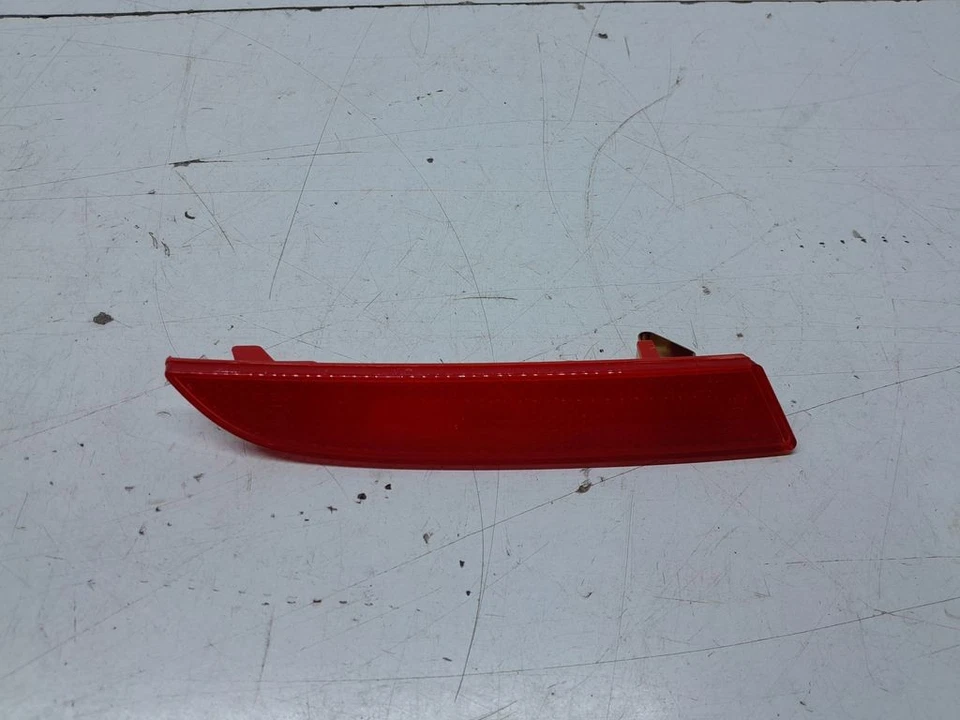 Reflector trasero derecho alerfa romeo giulietta 2015 0050522975 - Imagen 3 de 4