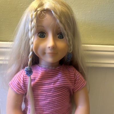 Our Generation Doll  Layla  Case Clothing & Accessories Blonde Hair Blue Eyes
