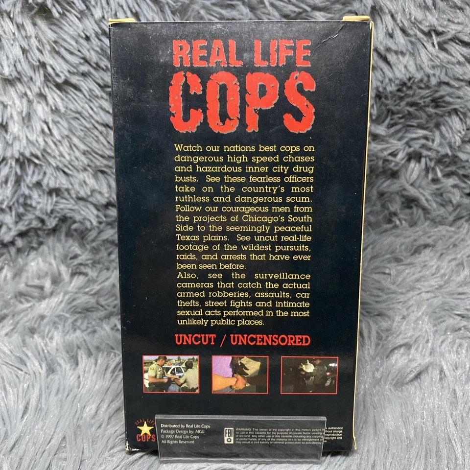 Real Life Cops VHS Tape 1997 Uncut / Uncensored Chicago’s South Side Crime Rare - Imagem 4 de 4