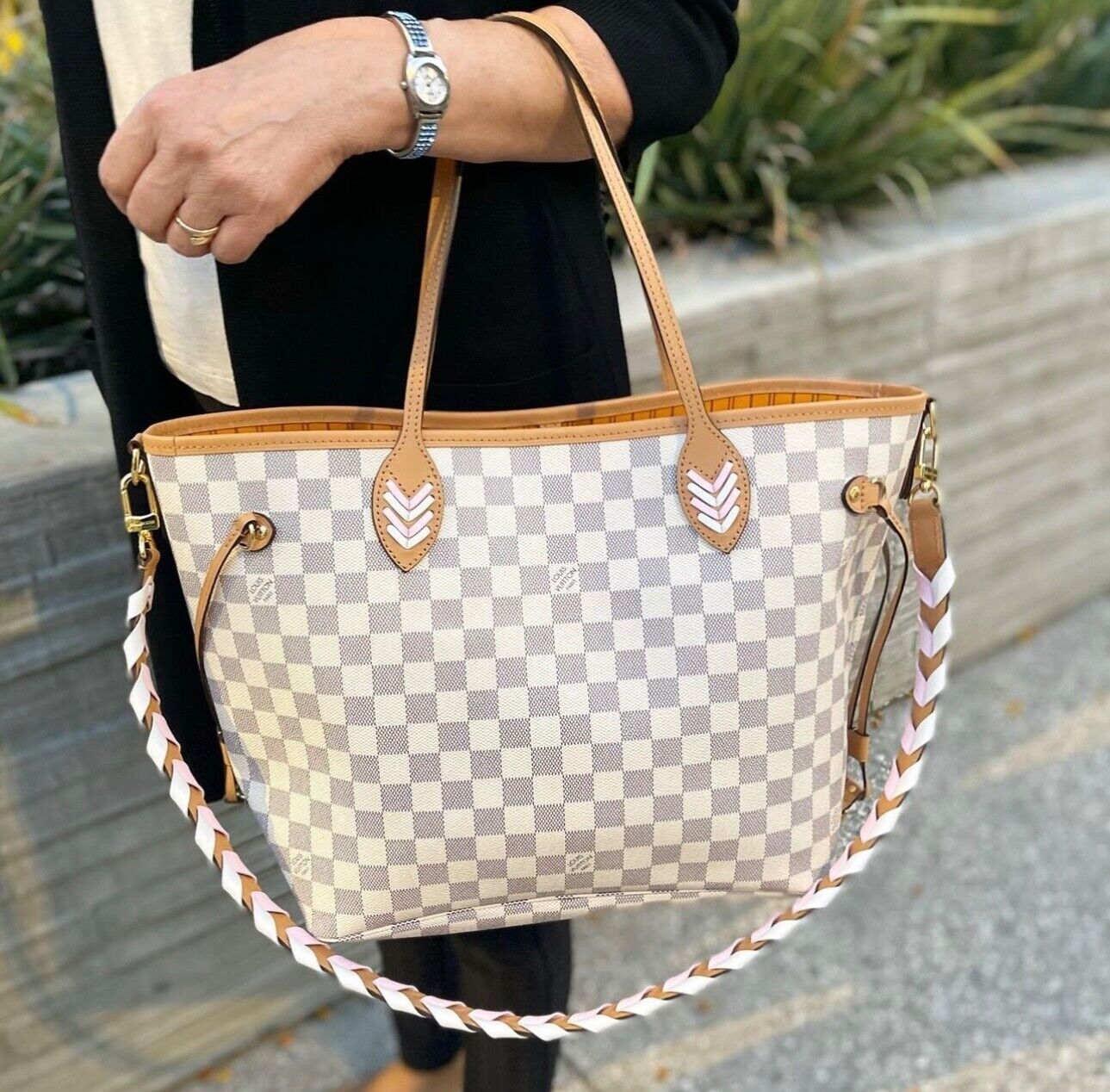 neverfull straps