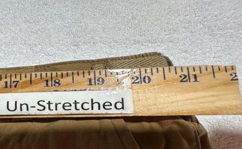 ORVIS men’s tan cargo 44 short pockets flat solid loose zipper side adjusters Ch - Picture 8 of 10
