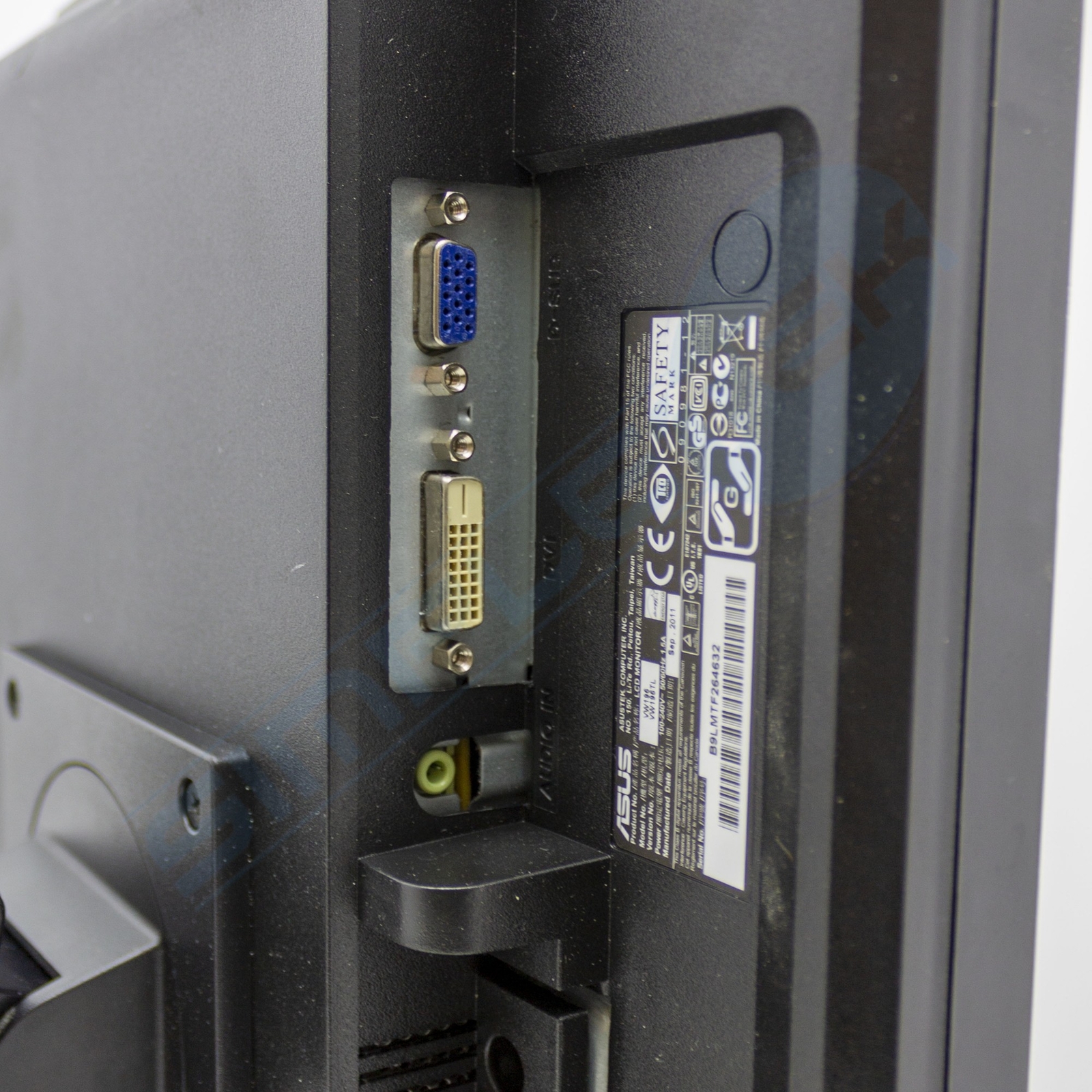 ASUS VW196TL SCHERMO MONITOR LCD DISPLAY 19" 169 CASSA PC VGA COMPUTER