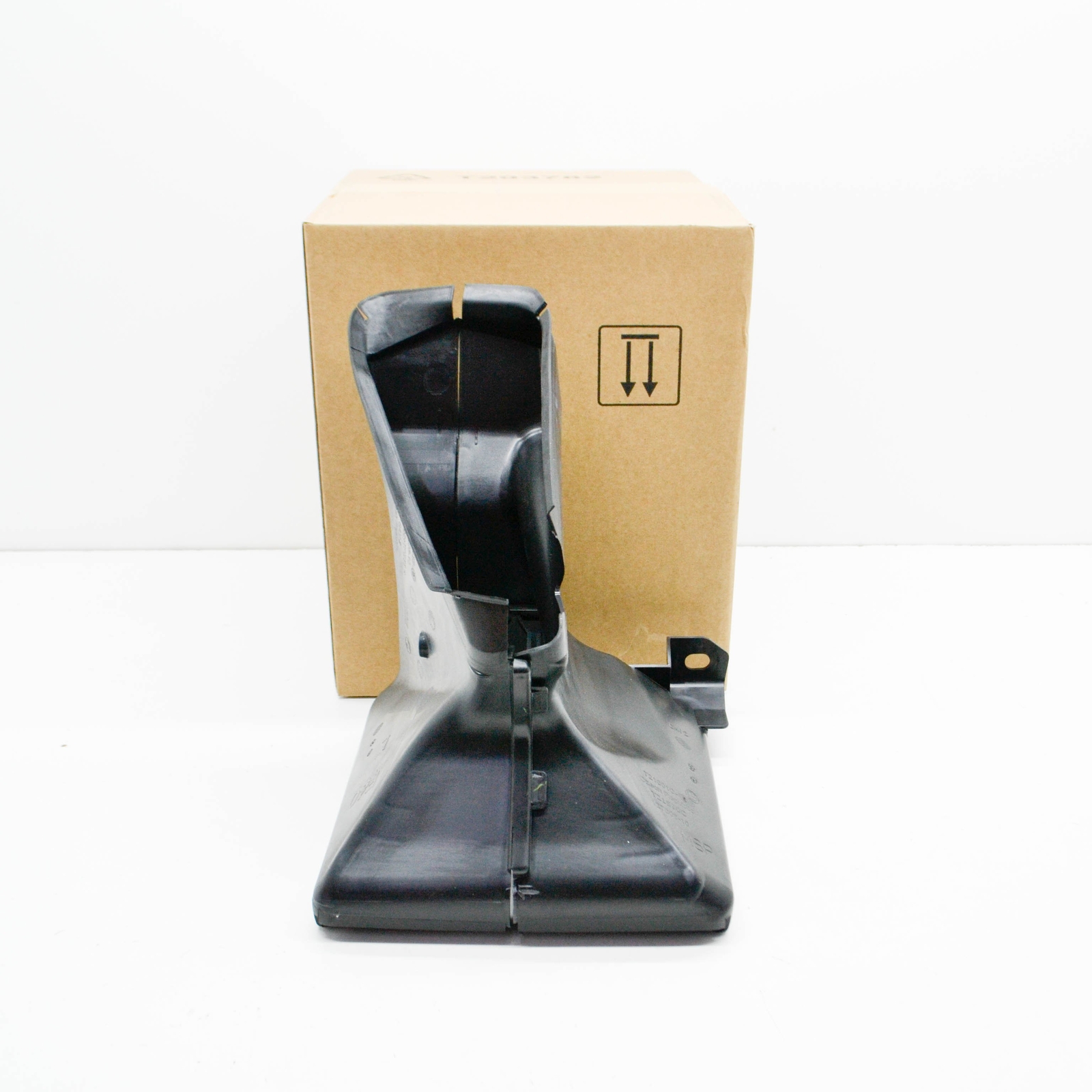 BMW F40 Front M Left Exterior Radiator Air Duct 51748073033 