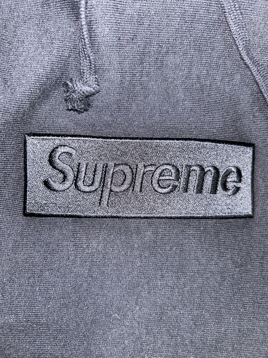 Supreme Tonal Box Logo Hooded Sweatshirt FW14 size Medium Supreme Tonal Box Logo Hooded Sweatshirt FW14 size Medium
