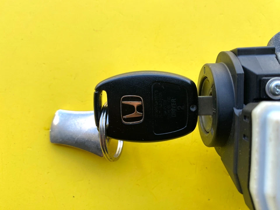 Interruptor de encendido Honda Accord 2008-2012 bloqueo con llave e inmovilizador OEM 39730-TA0-A0 Foto 3 de 4