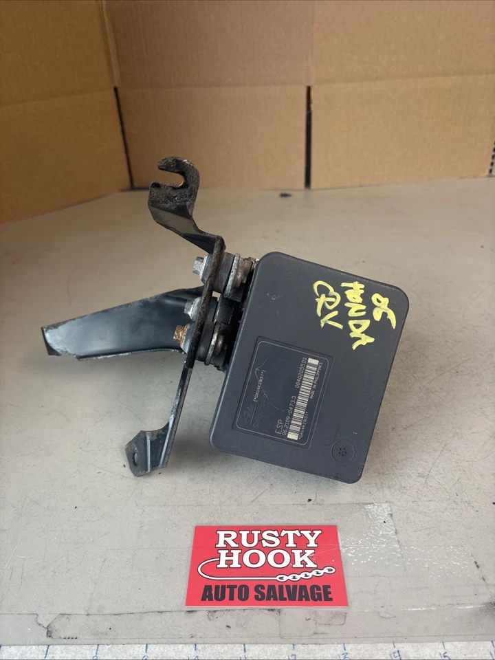 2005 Honda CR-V ABS Pump OEM 57110-S9A-A110-M1 Foto 3 de 4