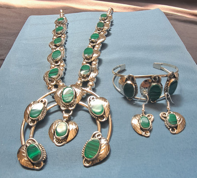 HUGE MALACHITE PENDANT Silver Squash Blossom Necklace /w Bracelet and Earrings!