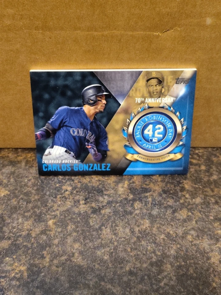 2017 TOPPS SERIES 1 CARLOS GONZALEZ *JACKIE ROBINSON 70TH LOGO PATCH* #JRPCCG - Image 2 of 3