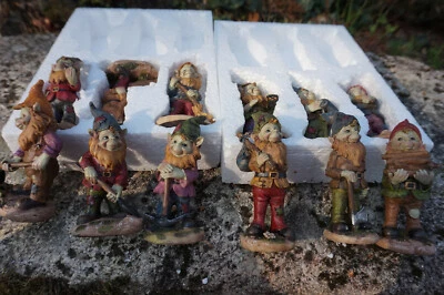 MERVEILLES6172 12 FIGURINES TROLL NAIN FORET KORRIGAN PIXIE ELFE PIXIES