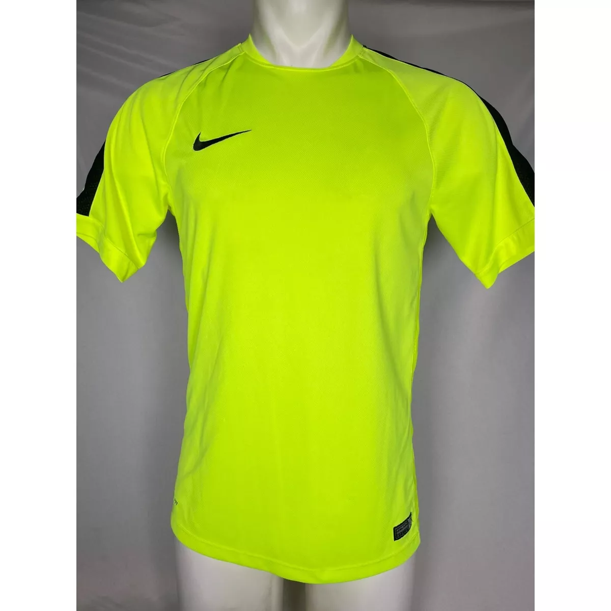 Neon yellow nike dri fit shirt hotsell