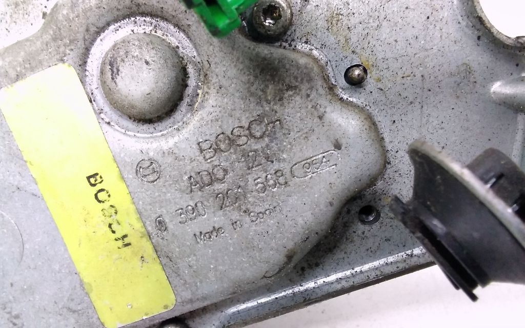 Renault MEGANE II 2003 Genuine Rear Window Wiper Motor 0390201568