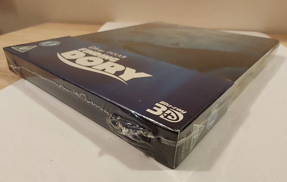 Disney PIXAR's Finding Dory 3D/2D Limited Edition Blu-ray Steelbook *Region FREE - Image 2 of 4
