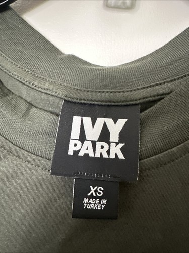 IVY PARK Tank Top Size XS - Crew Neck Dripped Armhole Big Logo NWOT - Picture 3 of 7