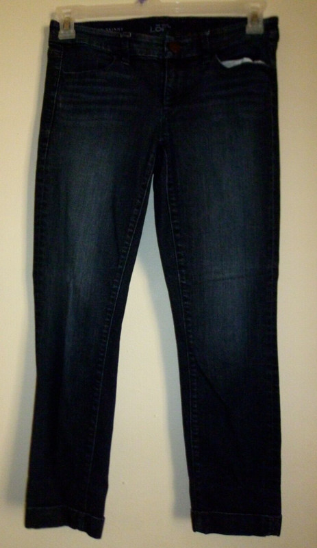 ANN TAYLOR LOFT** Women's Jean Skinny Size ((30X25)) 92%Cotton*7%Poly*1%Spandex