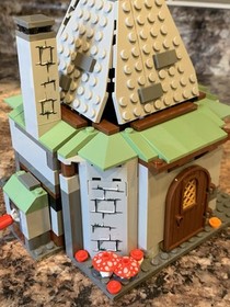 Lego Harry Potter 4738 Hagrid's Hut 3rd Edition 2010 Building & Manual Only