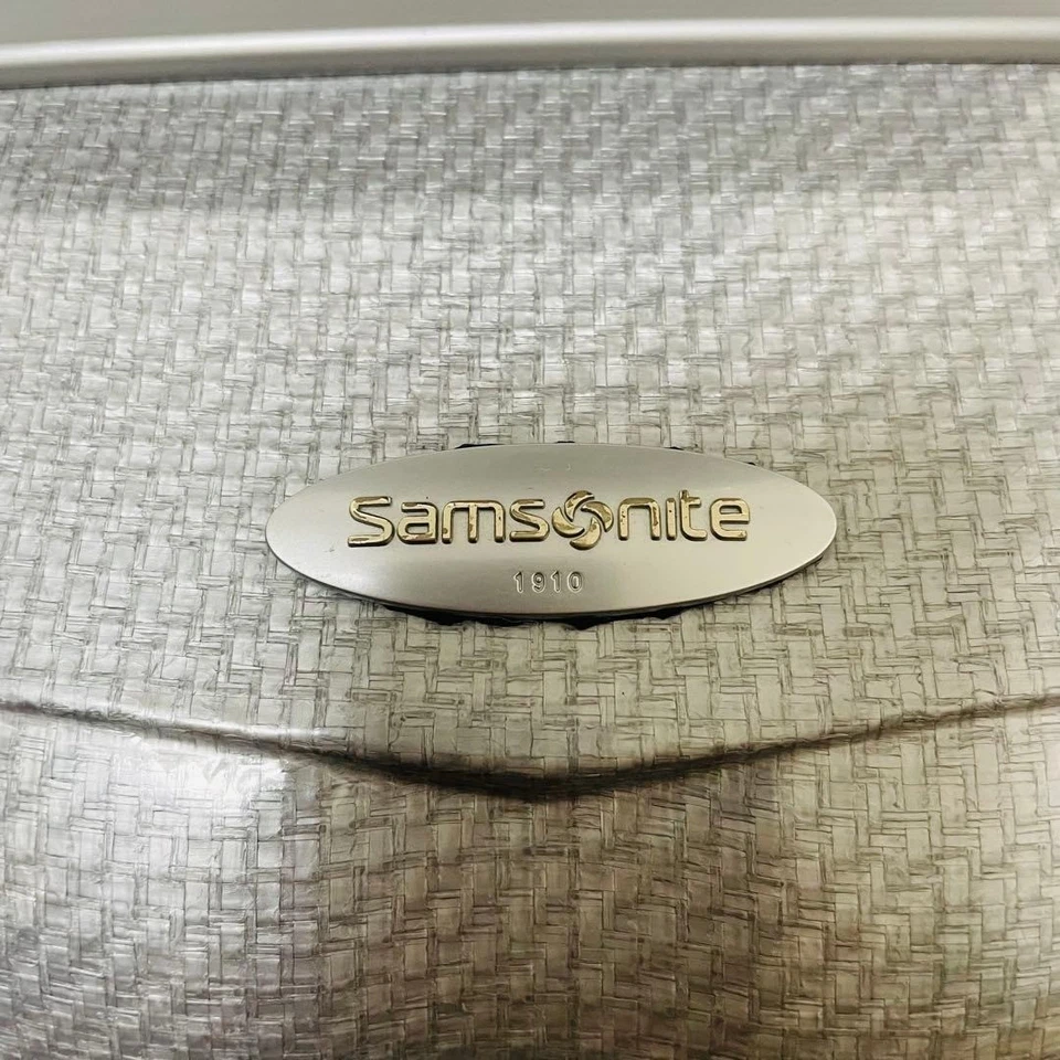 Samsonite Cosmolite Spinner 61 Silver 4-wheels 50L Carry Case Suitcase - Image 3 of 4