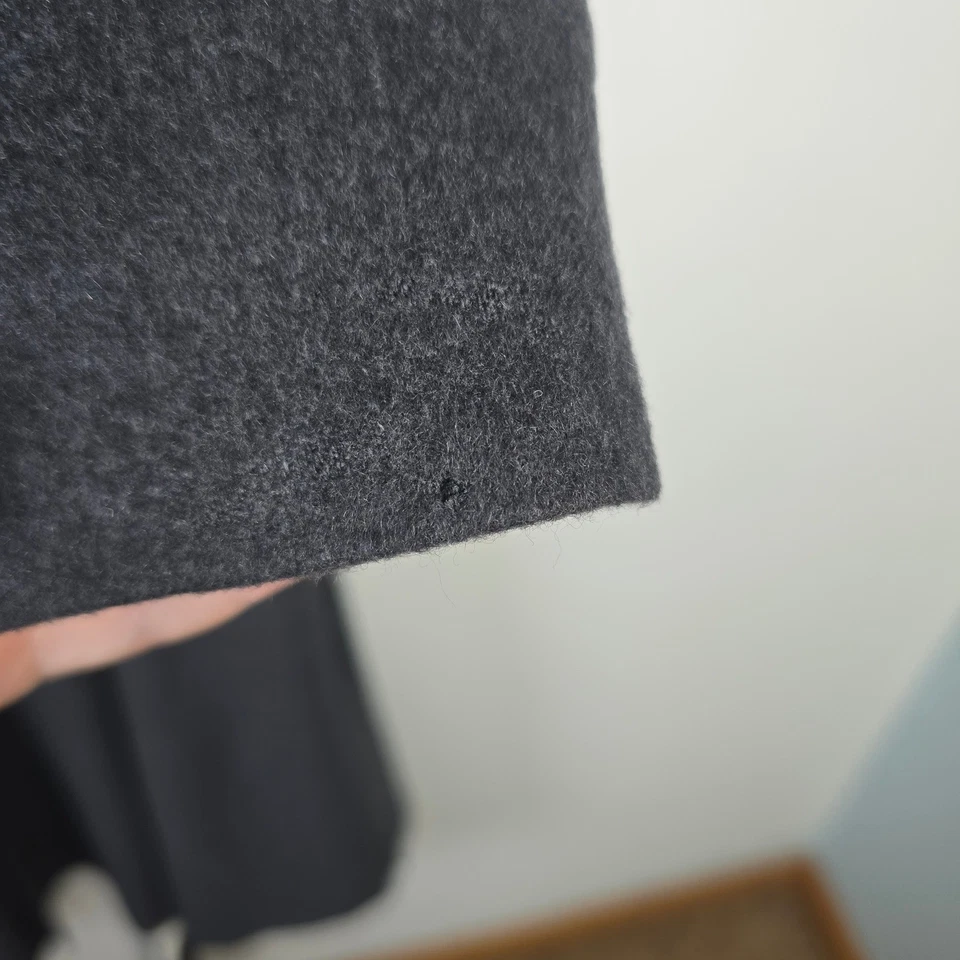 Conjunto Chaqueta y Vestido Midi Vintage Morgane Le Fay 100% Cachemira Gris Descripción Foto 4 de 4