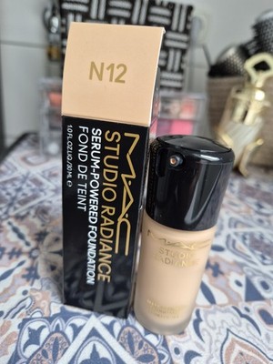 Mac Studio Radiance Serum Powered Foundation N12