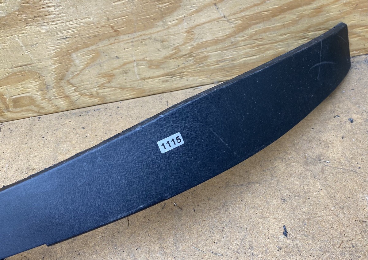 8639① 2020-2022 KIA TELLURIDE Front Bumper Lower Deflector Chin Lip OEM