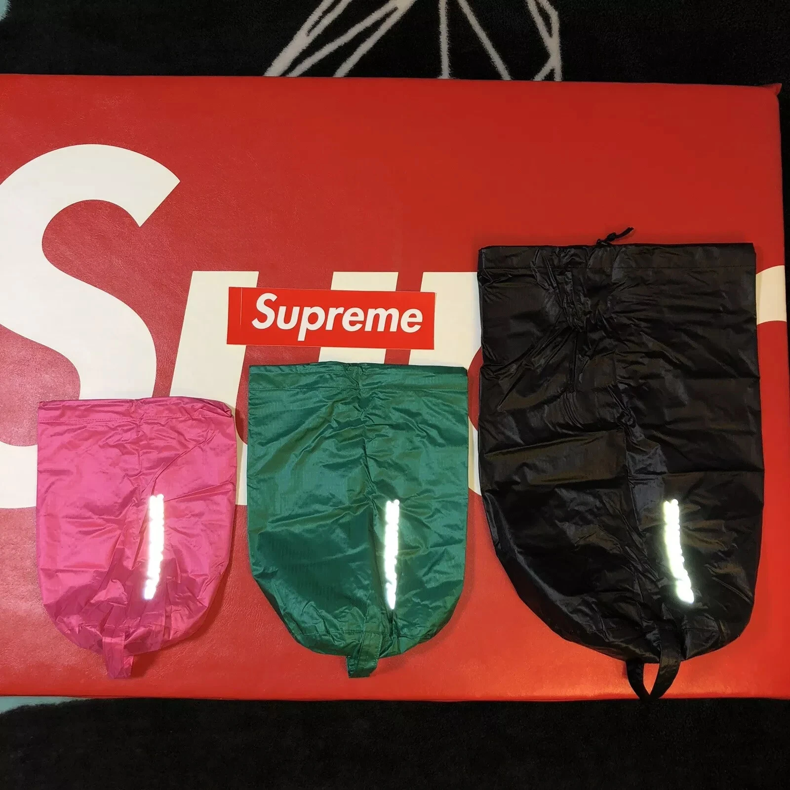 SACS À BANDOULIÈRE EN NYLON SUPRÊME (LOT DE 3) FW17 (MULTICOLORE) TAILLE