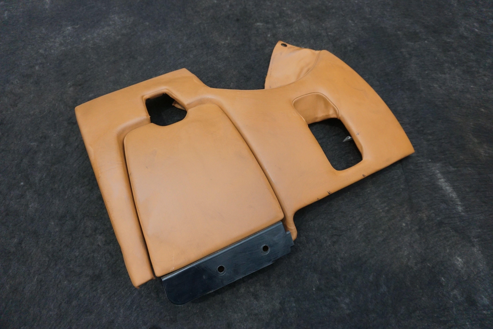 Front Left Dash Lower Knee Trim Bezel OEM 81873612 Ferrari California 2012-14