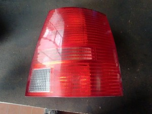 Rücklicht rechts VW Bora Bj03 Kombi Golf IV