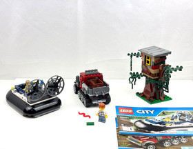 LEGO City 60071 Hovercraft Arrest Swamp Police 99% Complete Retired 2015