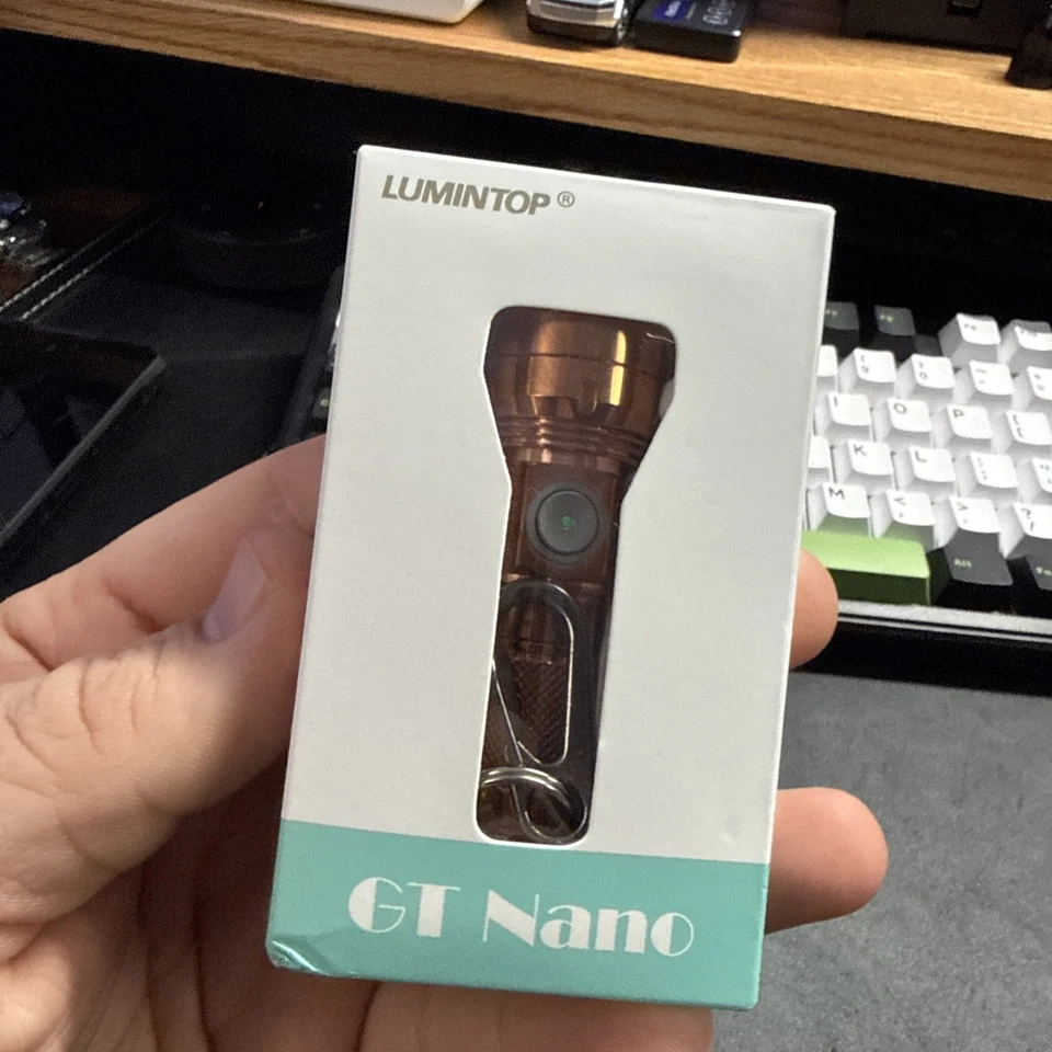Linterna Mini EDC recargable USB‐C Lumintop GT Nano 3.0 cobre - 700 lúmenes Foto 2 de 4