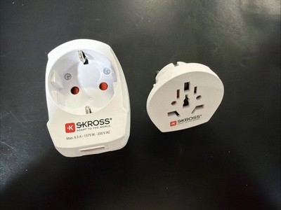 Skross World Travel Adapter Pro Light USB 1.32543-G & 1.302555-G (White)