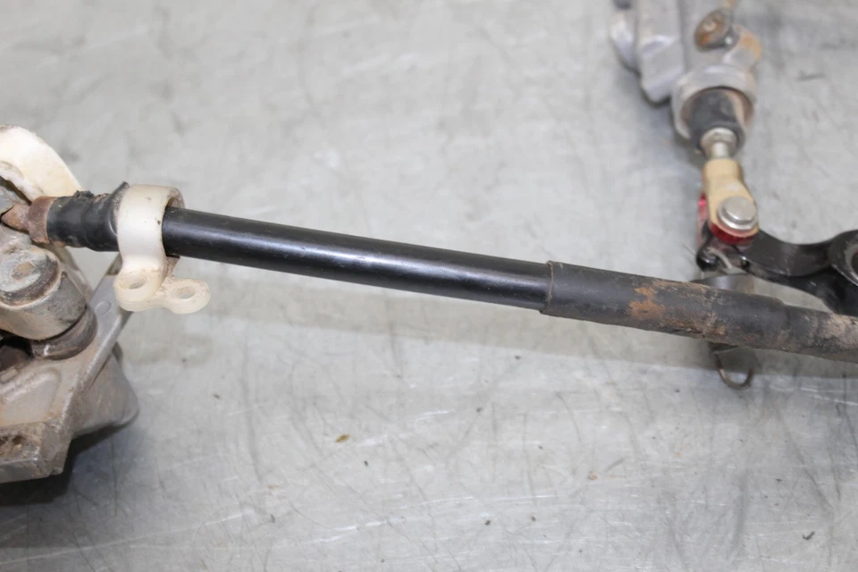 Honda CRF450R 2008 08 CRF 450 R OEM PINZA DE FRENO TRASERA CILINDRO MAESTRO Foto 4 de 4