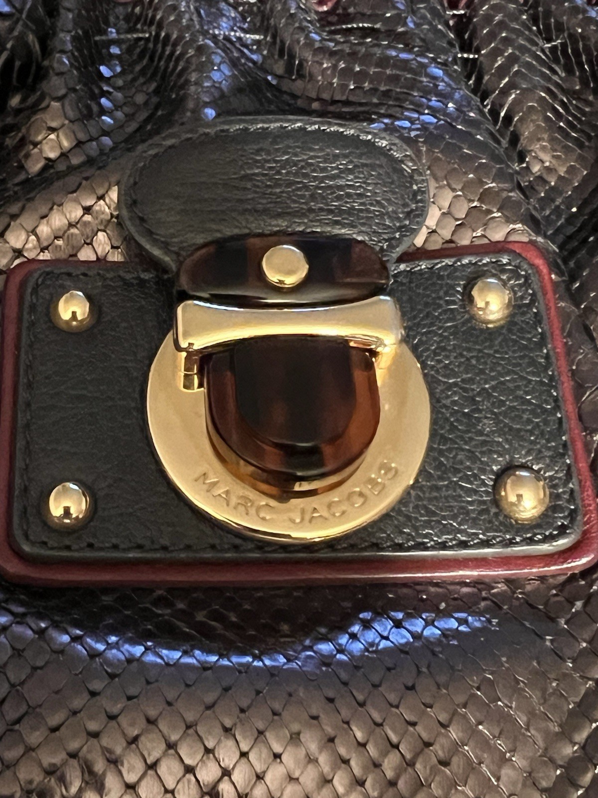 Authentic MARC JACOBS Anthracite Python Capra GM … - image 4