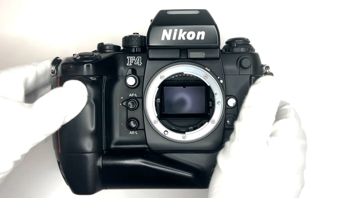 Nikon F4S 35mm SLR Film Camera Body w/ MB-21 Battery Grip [Exc+5