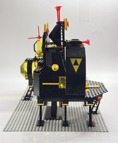 Vintage LEGO Space: Message Intercept Base (6987) 99.5% Complete -FREE SHIPPING-