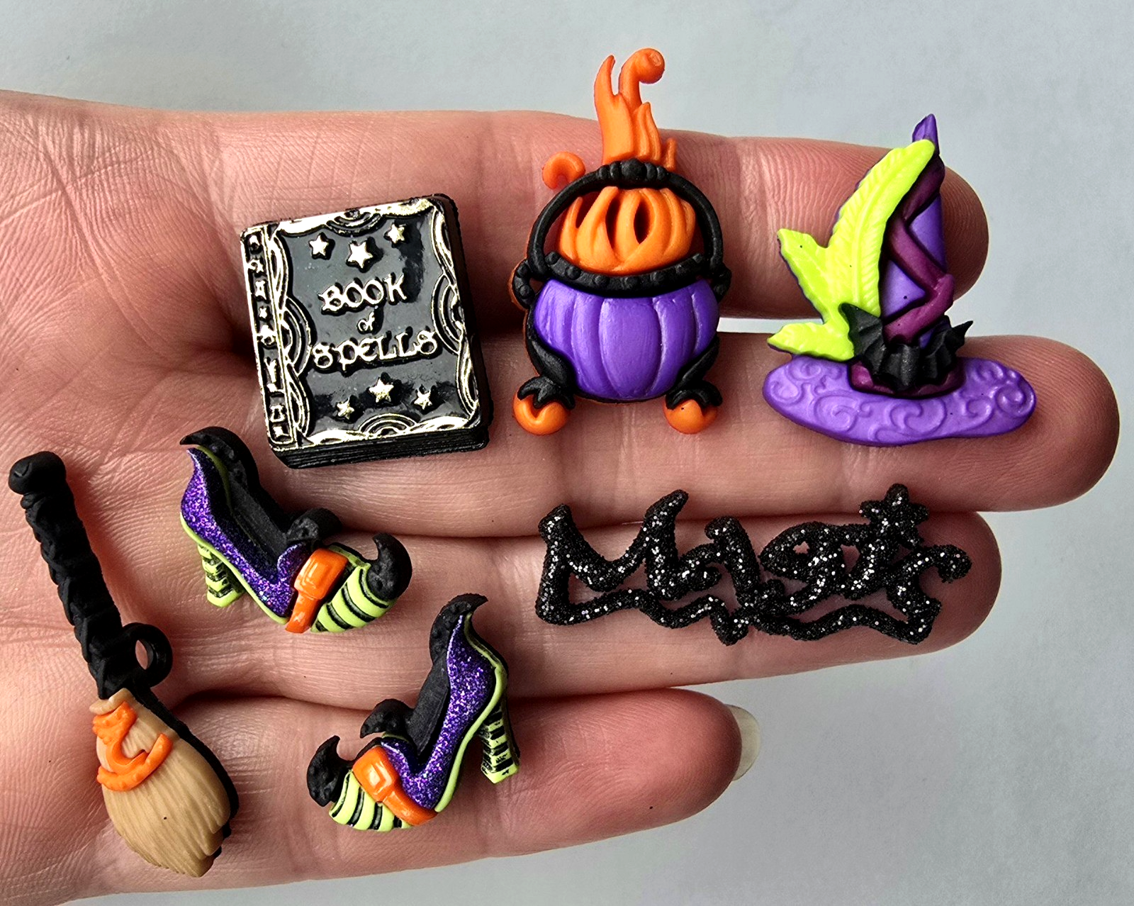 Craft Buttons WITCHES SPELL Halloween Witch Magic Sewing Card Making Dress It Up
