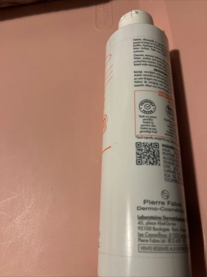 Limpiador de leche Avene hidrata-suaviza rostro y ojos (200 ml/6,7 fl) nuevo Foto 3 de 3