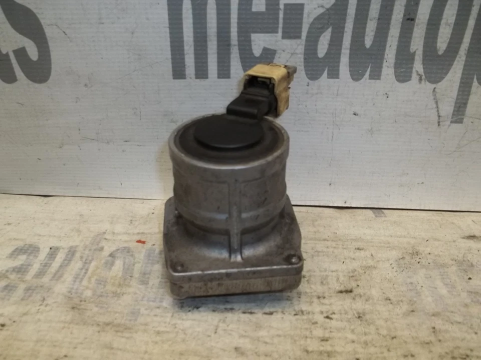 04-05 Cadillac Deville Seville Secondary Air Injection Check Smog Valve 12584623 - Image 4 of 4