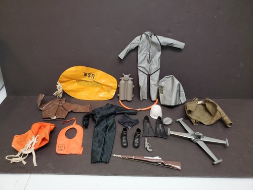 1960s Gi Joe ACCESSORIES LOT Clothing Boots Raft Life Vest Weapons 70s Hasbro a