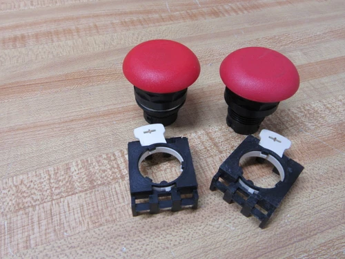 Cutler Hammer E22LPB2 Eaton Push/Pull Button 1 NNB And 1 Used (Pack of 2)