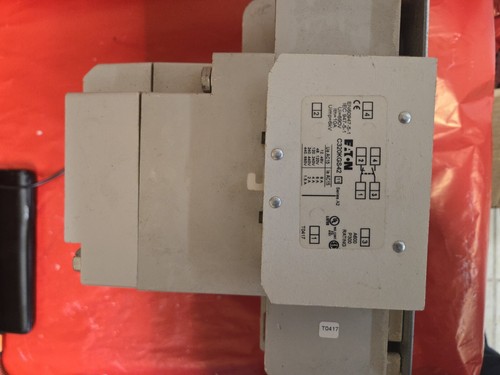 Eaton 6-26-2 Contact CN15NN3 NEMA SIZE 4220 VOLT 3 PHASE - Picture 3 of 6