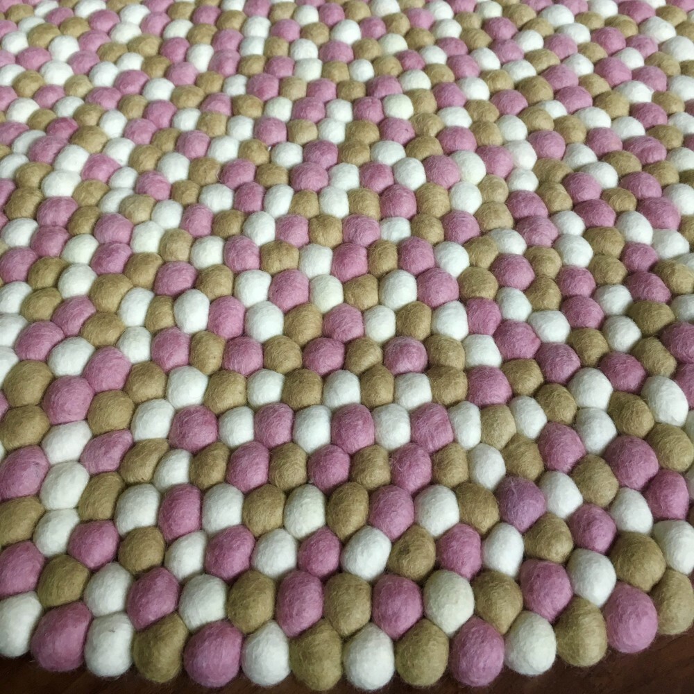 Picture 2 of 3