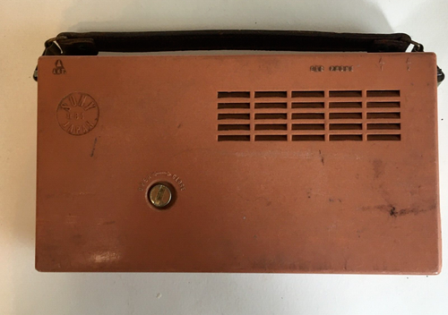 Sony TR-84 Transistor 8 Radio Super Sensitivity Sensitive Pink Vintage Retro - Picture 5 of 20